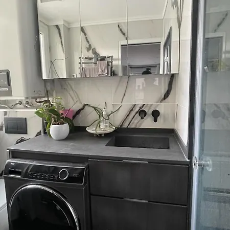 - Rue La Fayette Apartament